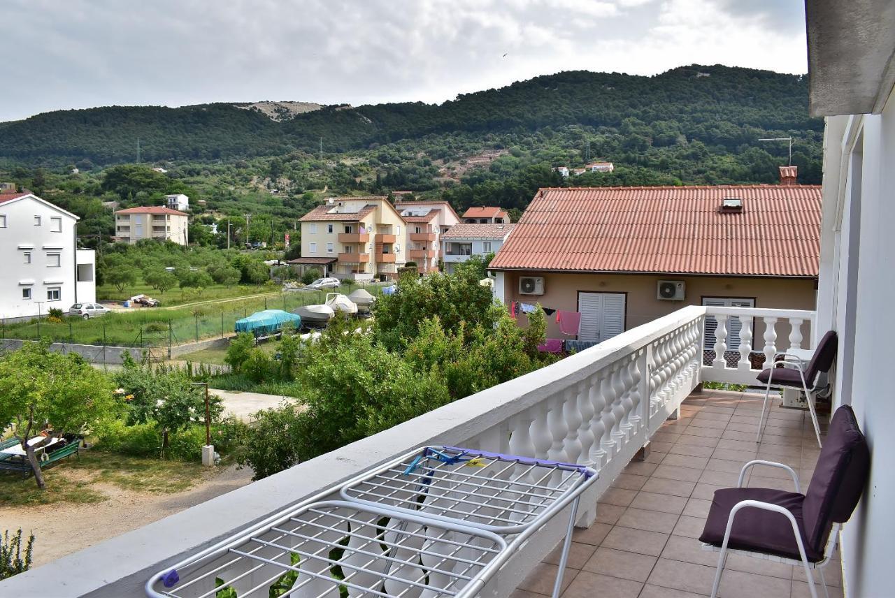 Apartament Banjol Bagian luar foto
