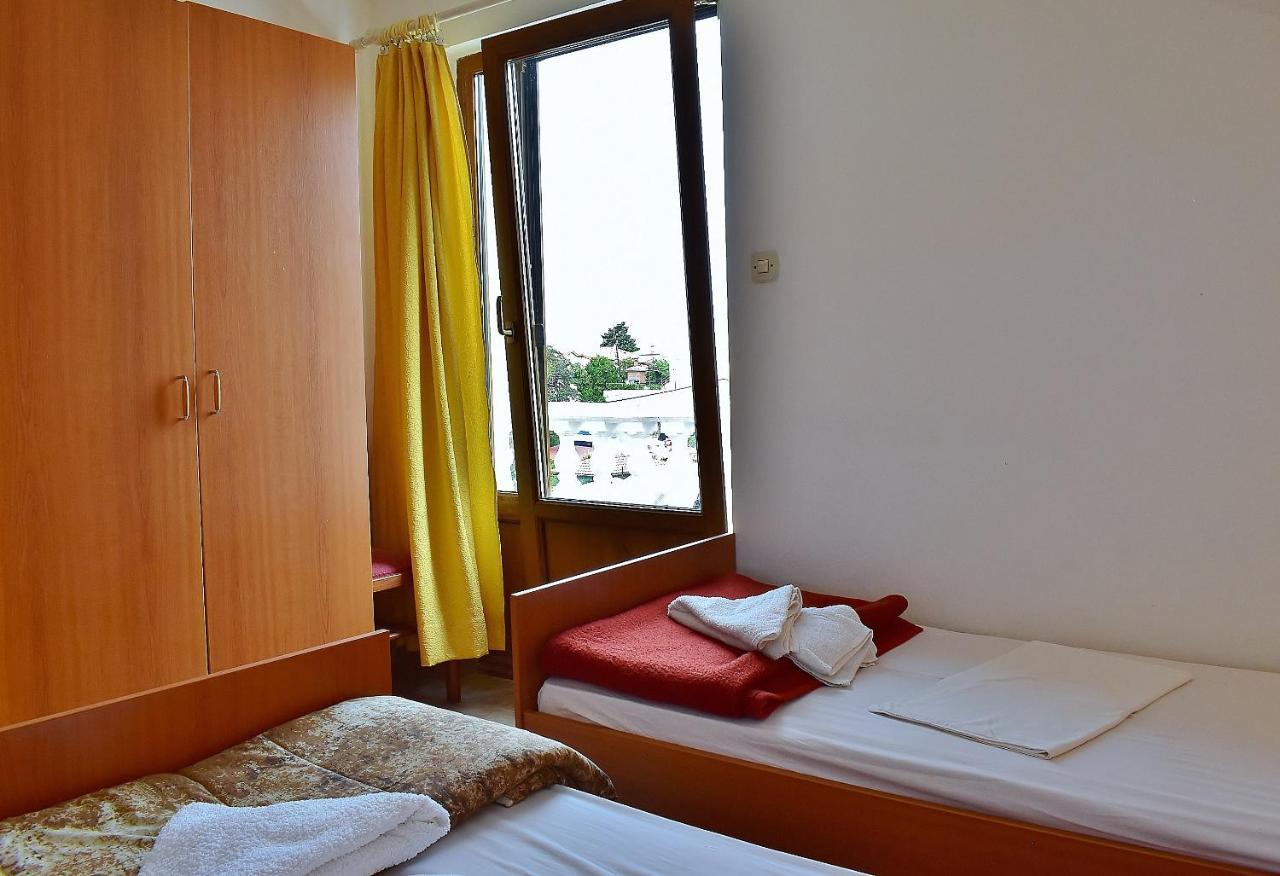Apartament Banjol Bagian luar foto