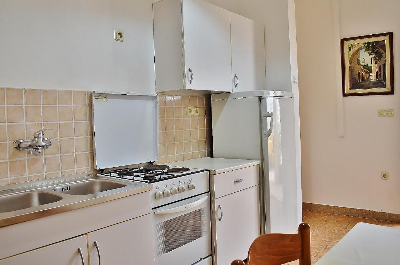 Apartament Banjol Bagian luar foto